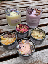 Load image into Gallery viewer, Decorative Soy Candle Making Workshop